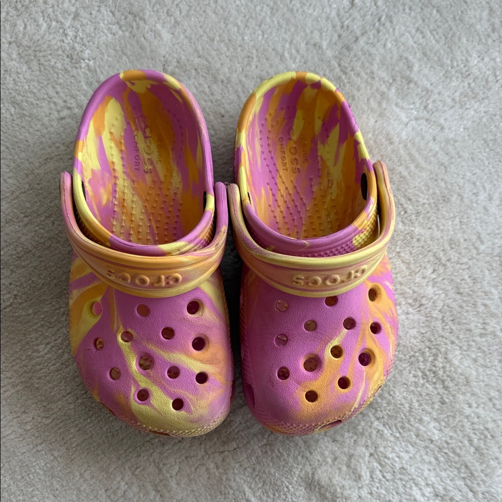 CROCS Kids Tie-Dye Pink & Yellow Clog Sandals